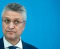Bild: Bernd von Jutrczenka
Skeptischer Blick: RKI-Präsident ist wegen der Delta-Variante des Coronavirus in Sorge