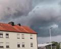 Bild: Sandra Müller
Aus solchen Wolken können Tornados entstehen. Sandra Müller hat sie in Sulzbach-Rosenberg fotografiert.