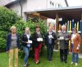 Bild: rn
Jeweils 200 Euro übergab (von rechts) Monika Stopfer an Josef Rupprecht (HPZ Irchenrieth), Elvira Brand (Kindergarten), Angelika Trummer (Eltern-Kind-Gruppe und Offene Ganztagsschule) und Edith Kulzer (Waldkindergarten). Mit im Bild Loni Schäffler, stellvertretende KDFB-Vorsitzende.