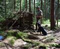 Bild: szl
Revierförster Oswald Hamann entdeckte vor rund fünf Wochen bei Markierungsarbeiten eine dritte selbstgebaute Hütte nahe Altglashütte mitten im Wald. Hier wurde auch gezündelt. Der Förster bittet, dies angesichts der Hitze und der Waldbrandgefahr dringend zu unterlassen.