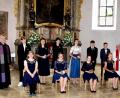 Bild: ds
Drei Jungen und sieben Mädchen feierten mit Pfarrer Markus Vedder und Diakonin Regina Reymann ihre Konfirmation in der St. Nikolauskirche.