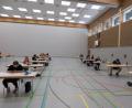 Bild: jzk
25 Schülerinnen und Schüler der Abschlussklasse M10 der Mittelschule Kemnath unterzogen sich in der Mehrzweckhalle den schriftlichen Deutsch-Prüfungen für den Mittleren Schulabschluss.