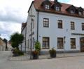 Bild: rti
Auch die Commerzbank-Filiale am Tirschenreuther Marktplatz schließt nächstes Jahr. Was mit der Immobilie geschieht, ließ der Pressesprecher der Bank noch offen.