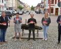 Bild: Stadt Auerbach/exb
Von links: Stadtrat Günter Sertl (SPD), Gabi Bauer von der Tankstelle Bauer, Simpl-Wirt André Gradl, Tina Lehner vom Stadtmarketing und Bürgermeister Joachim Neuß