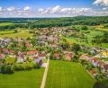 Bild: Stephan Böhm
In Schwend fällt am Donnerstag, 15. Juli, der Startschuss zum Ausbau des Breitbandnetzes nach der neuen Gigabit-Richtlinie. Damit ist das Birgland die erste Gemeinde in der Oberpfalz, die dieses mit etwa 3,1 Millionen Euro geförderte Projekt in Angriff nehmen kann.
