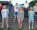 Bild: dob
Maximilian Kallmeier (vorne, links) steht wieder tatkräftig als Vorsitzender der Jungen Union zur Verfügung. Linda Birkner (vorne, Mitte) und Andreas Kellner (vorne, Zweiter von rechts) sowie Paula Herrmann (nicht im Bild) unterstützen ihn nach besten Kräften. Kreisvorsitzender Benedikt Grimm (hintere Reihe, links) stellt sich Ende Juli nicht mehr zur Wahl.