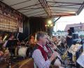 Archivbild: mmj
Die Grenzlandblaskapelle Dietersdorf spielt auch beim „kleinen Bürgerfest“ am 31. Juli auf. 2019 dirigierte Bürgermeisterin Birgit Höcherl zur Eröffnung.