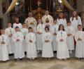 Bild: frd
Elf Mädchen und Buben durften am Samstag in der Stadtpfarrkirche Oberviechtach zum ersten Mal dem Leib Christi empfangen.