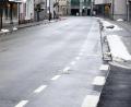 Bild: Gabi Schönberger
Leere Straßen im Lockdown. Doch Verkehrsflächen sind immer zu knapp. Auto- und Radfahrer konkurrieren mit den Fußgängern (hier in der Sedanstraße) um jeden Quadratmeter. Für das Mobilitätskonzept sind nun die Bürger nach ihren Wünschen und Anregungen gefragt.