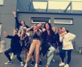 Bild: Glanzhaft
Diese ausgeflippte Truppe aus Pressath freut sich schon jetzt auf den Kinobesuch (von links): Claudia Schieder, Regina Fröhlich, 
Nicole Pautsch, Sharyan Hussein, Christian Götz, Tanja Hochholzer, Gerlinde Lindner-Haller, Cordula Grabinger und
Sarina Becker-König.