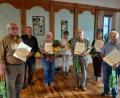 Bild: OGV Michelfeld/exb
Ein Teil der Geehrten: (von links) Josef Wittmann, Vorsitzender Christian Maier, Irmgard Hasmann, Gertrud Schalanda, Hans Gmehling, Erika Steger und Josef Haberberger.