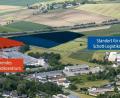 Bild: mür/Grafik: Oberpfalz-Medien
Direkt neben dem bestehenden Logistikzentrum (orange) an der A93 in Mitterteich soll das neue Schott-Logistikzentrum entstehen (blaue Fläche, grob skizziert).
