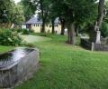Bild: fpoz
In Lengenfeld sollen die Wegeführung geändert und der Bereich beim Kriegerdenkmal neu gestaltet werden.