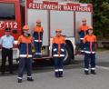 Bild: fla
Eine perfekte Leistungsprüfung hat die Jugendfeuerwehr Waldthurn am Montagabend abgelegt. Zu den ersten Gratulanten zählten (von links) Kreisbrandmeister Matthias Schmidt, Jugendwart Josef Pflaum junior und Kreisbrandmeister Alexander Kleber. Auch Schiedsrichter Dieter Malzer (rechts) und stellvertretender Bürgermeister Roman Bauer (Zweiter von rechts) gratulierten den Jugendlichen.