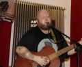 Bild: mfh
Ein Ereignis in Rosenberg: Andreas Kümmert singt und spielt in der Nusikkneipe Gestern.