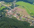 Luftbild: akp
Im Bereich der Gemeinde Schwarzach gibt es 86 Baulücken, die sich in privater Hand befinden. Die Bereitschaft zum Verkauf ist gering.