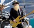 Archivbild: Mike Mccarn/dpa
Bassist Dusty Hill ist im Alter von 72 Jahren gestorben.