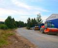 Bild: fjo
Lediglich eine Asphaltschicht fehlt noch in den Kurvenbereichen. Dann kann das für über 100.000 Euro erstellte Provisorium im Autohof als neue Zufahrt in Betrieb gehen.