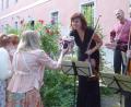 Bild: fsb
Kleine Dankeschöns an die Musiker, überreicht von Rita Kielhorn.