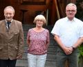 Bild: Gerhard Franz
Für die nächsten drei Jahre wurde der Vorstand der Kreisverkehrswacht Amberg Stadt und Land gewählt (von links) Andreas Bahle, Petra Schmalzbauer, Vorsitzender Gernot Schötz, Gisela Schlagenhaufer und Günter Geiler.