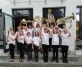 Bild: Wolfgang Lehnert
Juniororchester freut sich über die neuen Vereins-T-Shirts und hofft auf neue Nachwuchsmusiker.