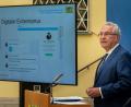 Bild: Peter Kneffel
Der bayerische Innenminister Joachim Herrmann (CSU) stellt den Verfassungsschutzbericht für das erste Halbjahr 2021 vor.