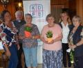 Bild: bö
Der Frauenbund Vilshofen ehrt Anna Schötz (Vierte von links) für 20 Jahre und Lisa Höfler (Dritte von links) für 25 Jahren Zugehörigkeit zum Verein, Dazu gratulieren Luise Fischer vom Diözesanverband, Pfarrer Gottfried Schubach, Vorsitzende Erika Müllner, Irene Zeller von der Bezirksleitung und Birgit Kainz vom Diözesanverband.