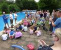 Bild: sre
Einer großen Nachfrage erfreuen sich die Schwimmkurse des Fördervereins Freibad Etzelwang und der Wasserwacht im Freibad Etzelwang.