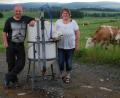 Bild: cvl
Eine Komponente der regenerativen Landwirtschaft ist der Komposttee, der zur Stärkung der Pflanzen ausgebracht wird. Reinhard Häupl und seine Frau Hermine schwören darauf.
