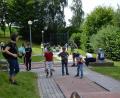 Bild: gi
29 Kinder nahmen am Minigolf-Turnier des OWV Moosbach teil. Aufgeteilt in Gruppen dem Alter entsprechend wurde gespielt und die Sieger jeder Gruppe ausgezeichnet.
