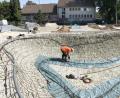Bild: Gabi Schönberger
Der Pool (eine Art Halfpipe) ist das Highlight an der neuen Skateranlage am Jugendzentrum in Weiden.