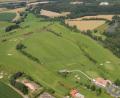 Archivbild: Michael Ascherl
Der Golfplatz bei Ottengrün (Bild) muss nächstes Jahr möglicherweise umgebaut werden, weil ein Pachtvertrag für die zweiten neun Bahnen ausläuft.