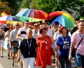 Archivbild: Stephan Huber
So schön bunt war der erste Christopher Street Day 2019 in Amberg. Jetzt gibt es hier eine Neuauflage - und auch zwei CSD-Premieren in Sulzbach-Rosenberg und Schwandorf.