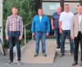 Bild: sei
Richard Kammerer (Fünfter von links) wurde als Vorsitzender des Vereinskartells im Amt bestätigt. Seine Stellvertreter sind Peter Servus ( Zweiter von rechts) und Thomas Voigt (Vierter von links).