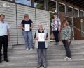Bild: Andrea Breu/exb
Pfarrer Michael Hoch (links) und Andrea Bauer (Zweite von rechts) und Johanna Weigert (rechts) vom KAB-Leitungsteam ehrten Angelika Breitschaft (Zweite von links) und Elisabeth Schieder (Mitte).