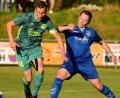 Bild: Schrems
Kapitän Manuel Dürbeck (links, Szene aus dem Pokalspiel in Wunsiedel)muss im Freitagsspiel des SV Mitterteich beim TSV Neudrossenfeld verletzungsbedingt passen.