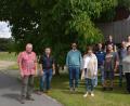 Bild: exb
Das Bild zeigt den Vorstand der FWG Kulmain (vordere Reihe, von links) Arnold Koch, Thomas Hecht, Josef Hofmann, Ursula Pleier, Thomas Braun, Harald Tretter, Manuel Griener, Martina Amtmann, Daniel Stich. In der zweiten Reihe (von links) stehen Anna Osteroth, Bianca Greger, im Baumhaus Maria Stich und Stefan Vetter.