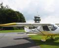 Bild: Gabi Schönberger
Mit einem ähnlichen Modell wie diesem Ultraleichtflugzeug ist der 74-jährige Pilot am Samstag in Latsch bei Weiden abgestürzt. Er überlebte den Unfall nicht.