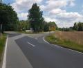 Bild: gi
Nicht zufriedenstellend sind die Verkehrsverhältnisse in Gröbenstädt-Siedlung, bei der die Ortsstraße gegenüber der Staatsstraße vorfahrtsberechtigt ist.