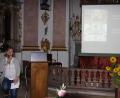 Bild: kro
Auf einer großen Leinwand präsentierte Christine Sommer Bilder von der renovierten Kappl-Orgel.