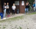 Bild: Jennifer Härlein/exb
Als Spartenleiterin der Wiesenflitzer wird (von links) Annalena Nützel von den Spartenleiterinnen Kathrin Kiesel und Jennifer Härlein sowie der Vorsitzenden des SK Fürnried, Silvia Utz, verabschiedet.