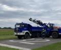 Bild: Duschner / THW / exb
Das Weidener THW transportierte das Flugzeugwrack am Dienstagnachmittag ab. Dafür musste es zuvor teilweise zerkleinert werden.