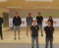 Bild: dob
In der Vorstandschaft der KLJB Oberlind ergaben sich einige Veränderungen in der Vorstandschaft. Christoph Beierl und Alexander Wildenauer (von links) wurden aus der Vorstandschaft verabschiedet. Kaplan Alexander Ertl (rechts) ist wieder geistlicher Beistand der Gruppe. Kirchenverwaltungsmitglied Florian Meißner ((hinten, Dritter von links) dankte für den großen Einsatz um dem Jugendraum. Er bot weiterhin enge Zusammenarbeit mit den Jugendlichen an.