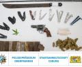 Bild: Polizei
Sichergestellte Gegenstände bei der Wohnungsdurchsuchung des 32-Jährigen.