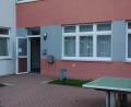 Bild: fjo
Der Eingangsbereich zur Musikschule wird durch Vordach, Vereinslogo und Infotafel in nächster Zukunft aufgewertet.