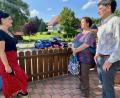 Bild: Eichl
Ramona Kriegler (links) hat zum 1. September die Leitung der Selbsthilfekontaktstelle an das Ehepaar Brigitte Lindner und Jürgen Huhn übergeben.