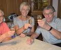 Bild: rgr
Albert Brändl feiert seinen 85. Geburtstag. Dazu gratulierten Ehefrau Lisa (von links) und zweite Bürgermeisterin Anita Stauber.