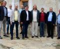 Bild:  Lukas Faktor/Südböhmisches Museum/exb
Die Qualität und die erfolgreiche Arbeit des Geschichtsparks Bärnau-Tachov sind auch in Südböhmen bekannt. Vaclav Vrbik, Stefan Wolters und Vorsitzender Alfred Wolf vom Verein Via Carolina – Goldene Straße wurden von einer hochkarätigen Delegation mit dem stellvertretenden Regierungspräsidenten von Südböhmen für Kultur, Pavel Hroch (Fünfter von links), an der Spitze in Trocnov und České Budějovice/Budweis empfangen. Es wird eine internationale Zusammenarbeit angestrebt.