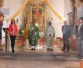 Bild: pi
Pfarrer Julius Johnrose heißt mit zweitem Bürgermeister Rudolf Völkl, Bürgermeisterin Marina Hirnet , Kirchenpfleger Josef Meckl und Pfarrgemeinderatssprecher Bernhard Lang (von links) Pfarrvikar Pater John (mit Blumen) herzlich willkommen.