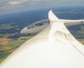 Bild: Gerhard Götz/(luf)
Für die Amberger Segelflieger gibt es nichts Schöneres als mit Sonnenenergie über die Landschaft zu gleiten.